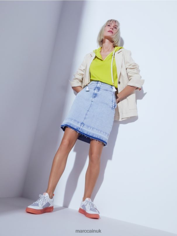 Figure-hugging blazer with linen Marc Cain Soft Linen Clothing BZZNX184